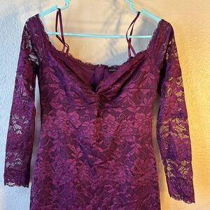 Guess purple lace off the shoulder cocktail mini dress. Size medium. Excellent c